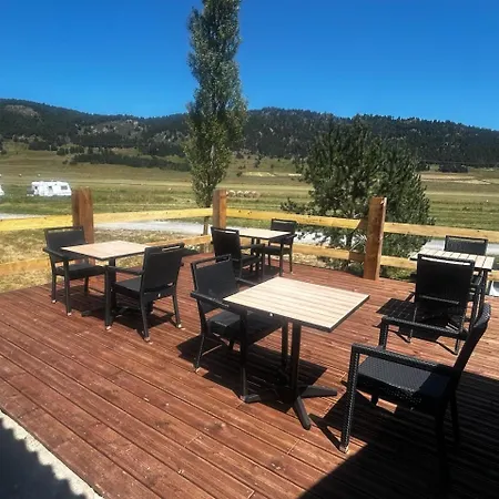 Apartment Au Pied Pistes La Quillane