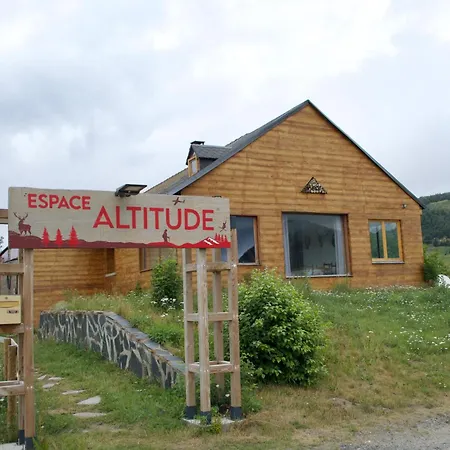 Au Pied Pistes La Quillane *