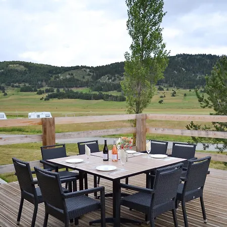 Апартаменты Au Pied Pistes La Quillane *