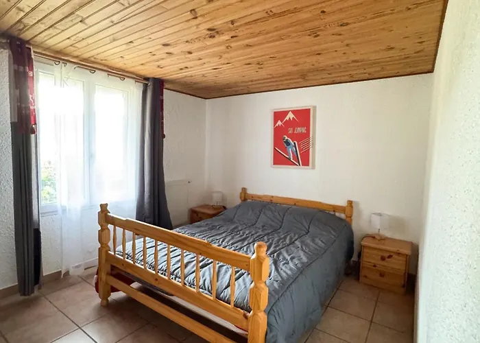 Apartment Au Pied Pistes La Quillane